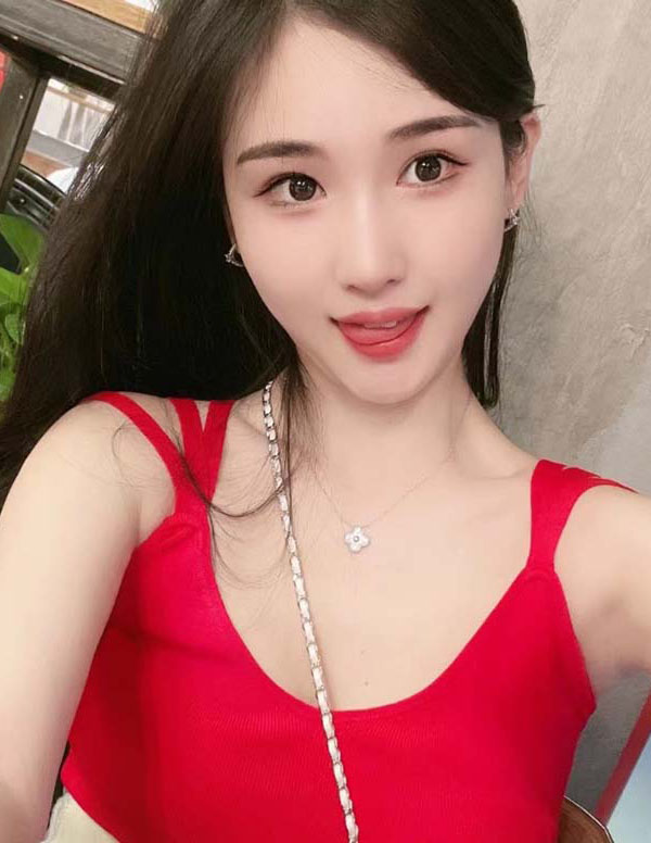 旧金山外围女大学生